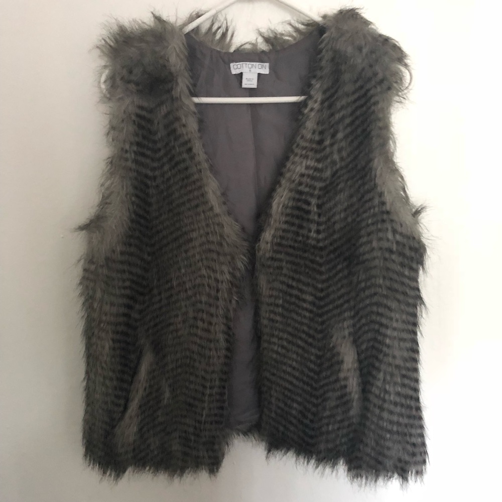 Faux fur vest